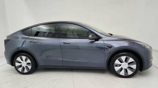 TESLA MODEL Y 2023 7SAYGDEDXPF932710 image